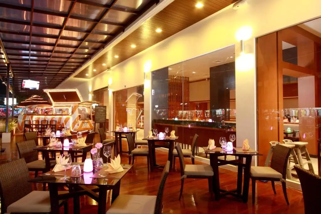 ASHLEE Hub Hotel Patong